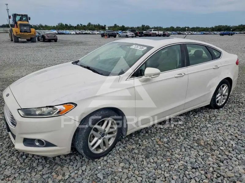 2016 Ford FUSION фото