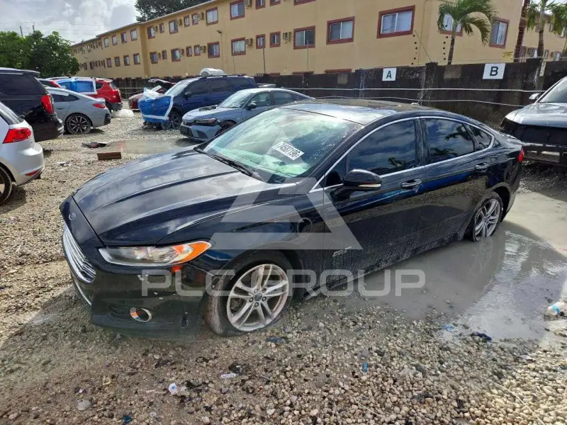 2016 Ford FUSION фото
