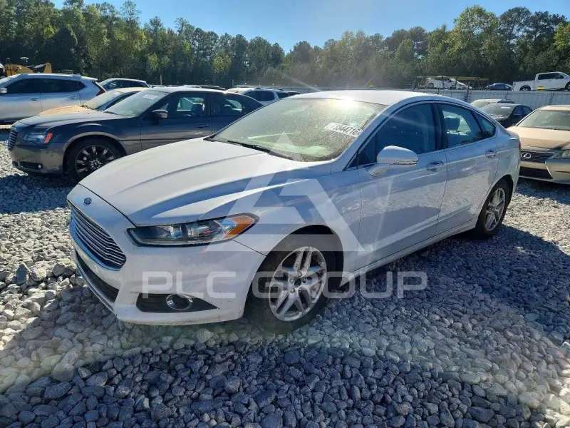 2016 Ford FUSION фото