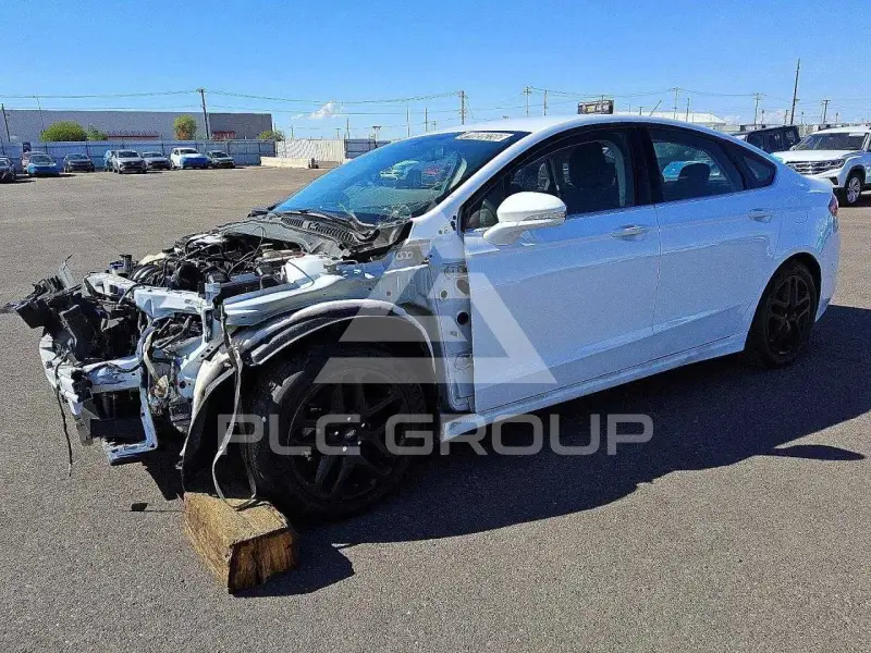 2016 Ford FUSION фото
