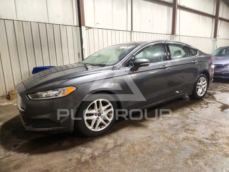 2016 Ford FUSION photo