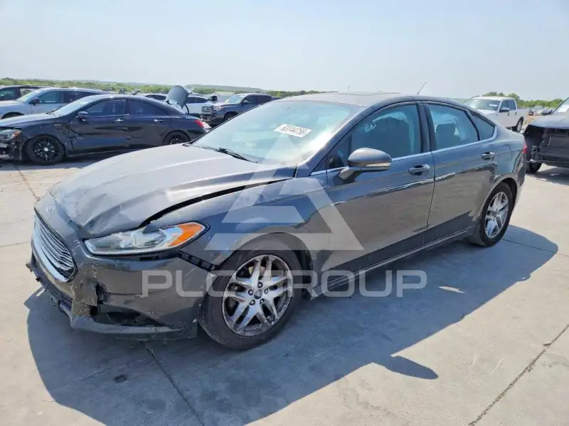 2016 Ford FUSION photo