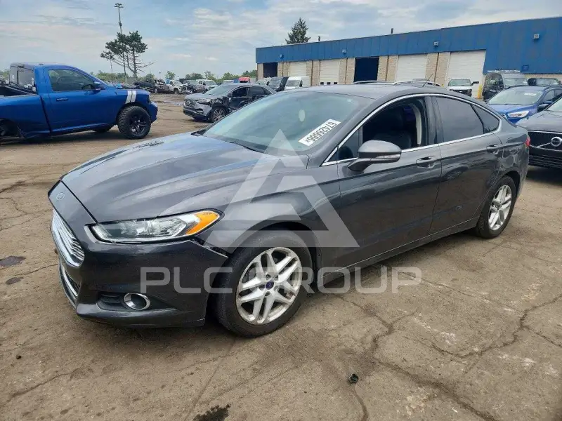 2016 Ford FUSION фото