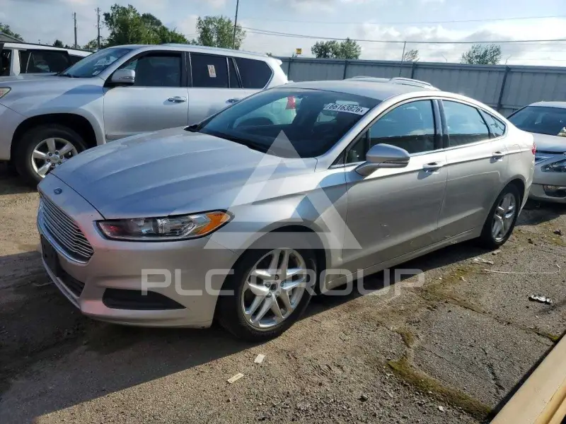 2016 Ford FUSION фото