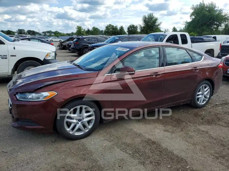 2016 Ford FUSION фото