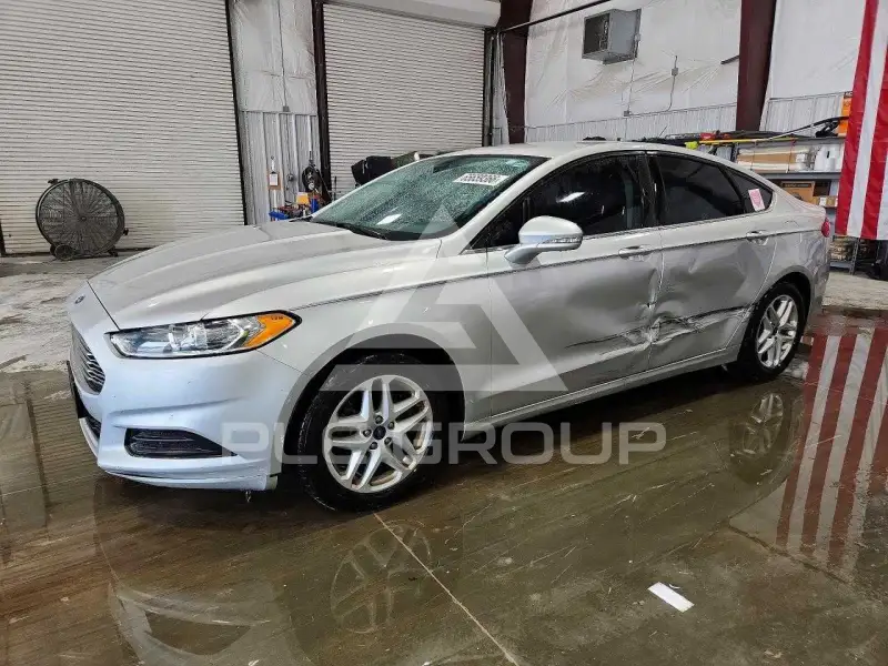 2016 Ford FUSION фото