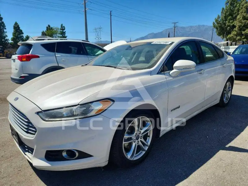 2016 Ford FUSION фото
