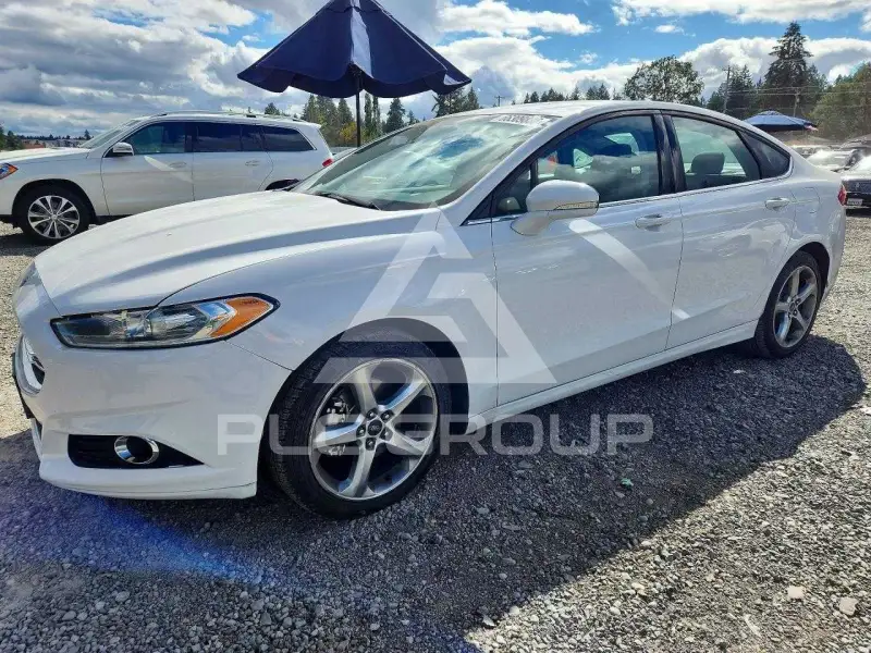 2016 Ford FUSION photo