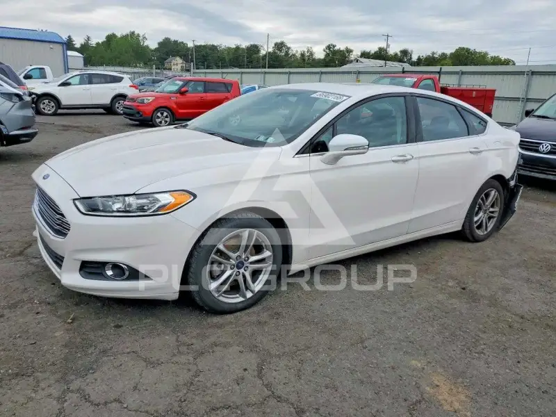 2016 Ford FUSION photo