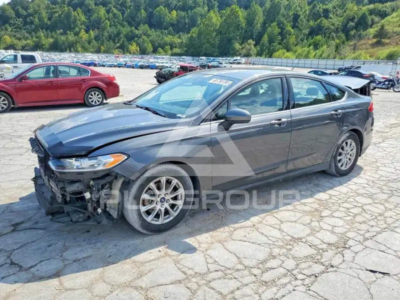 2016 Ford FUSION фото
