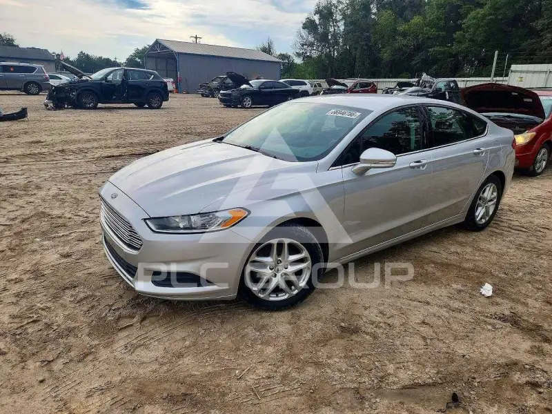 2016 Ford FUSION фото