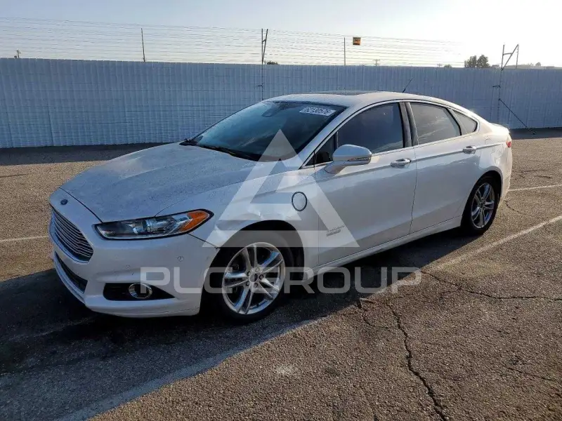 2016 Ford FUSION фото