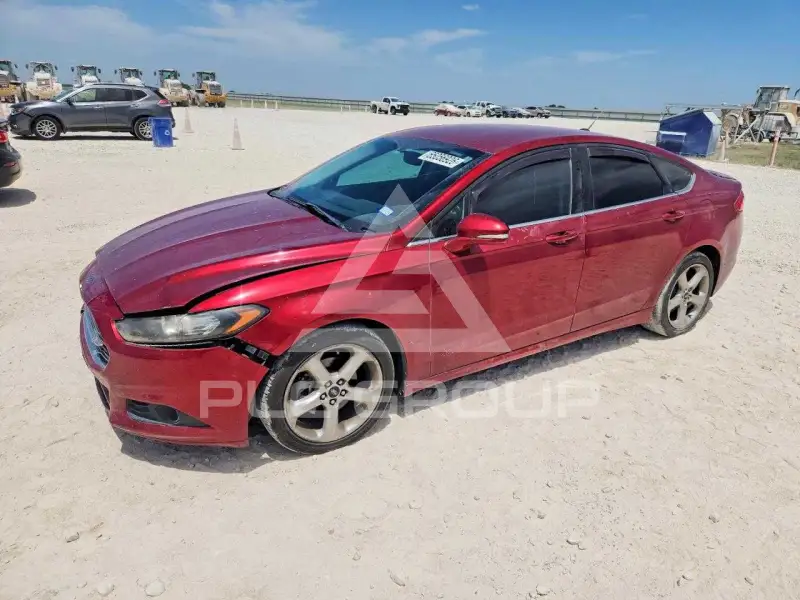 2016 Ford FUSION photo