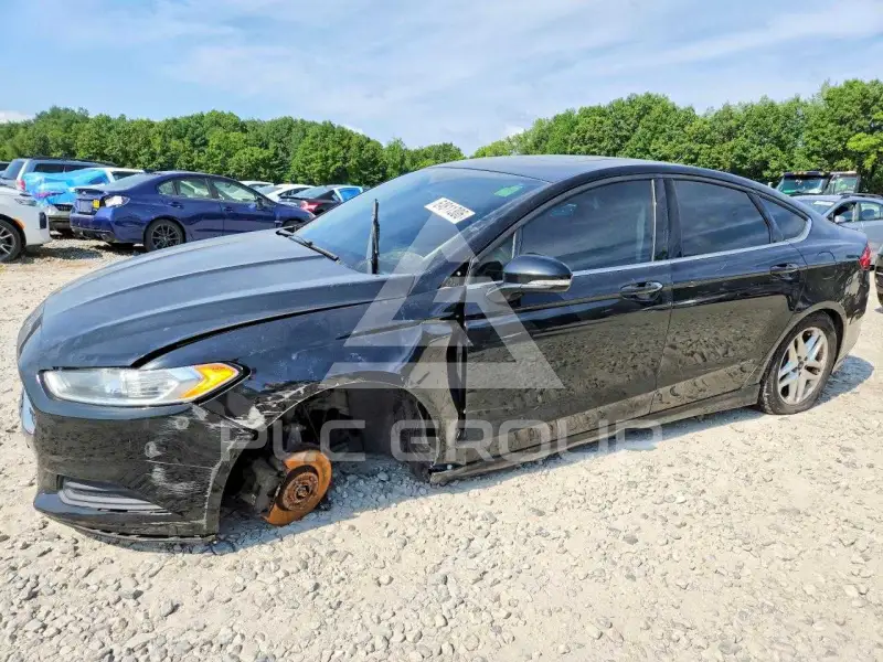 2016 Ford FUSION photo