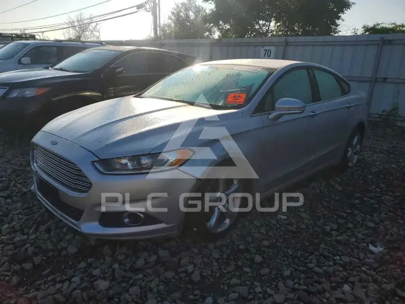 2016 Ford FUSION фото