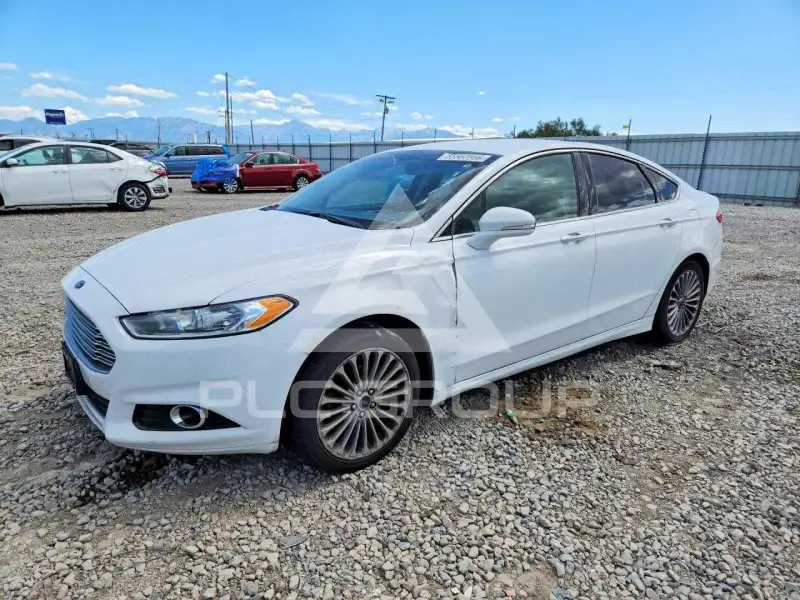 2016 Ford FUSION фото
