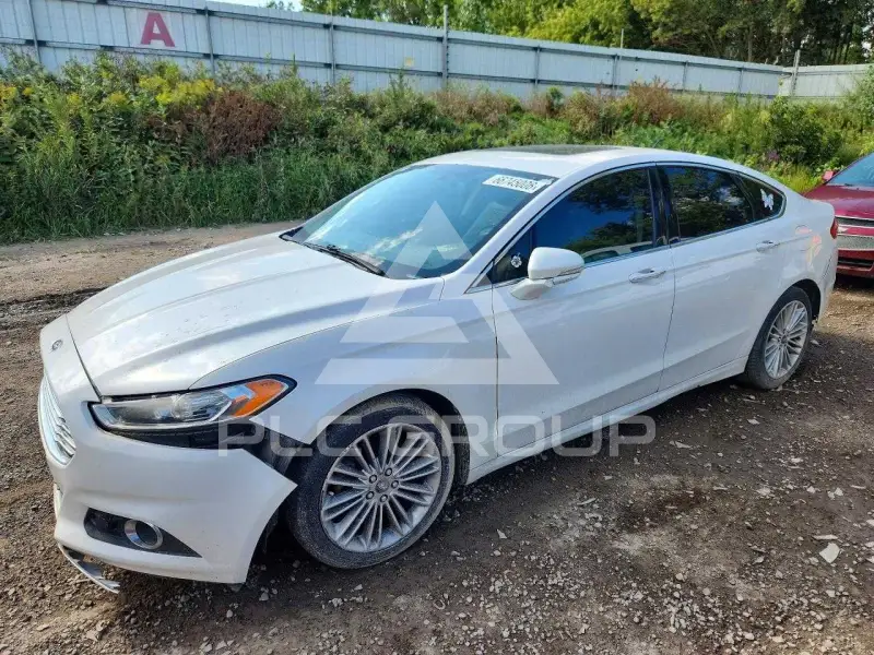 2016 Ford FUSION photo
