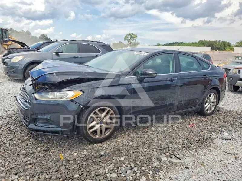 2016 Ford FUSION photo