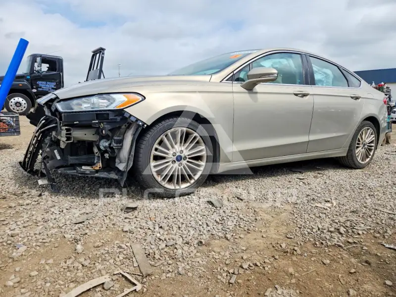 2016 Ford FUSION фото