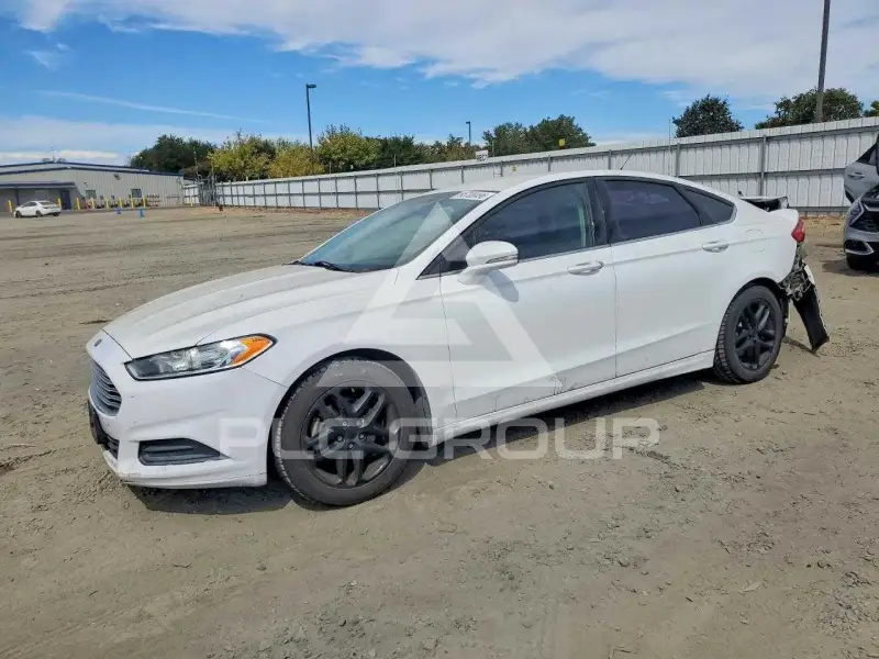 2016 Ford FUSION фото