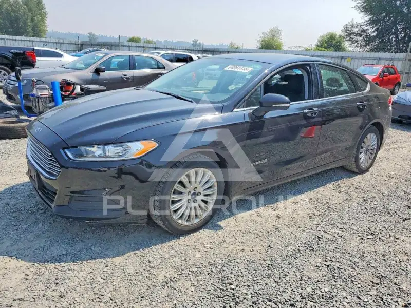 2016 Ford FUSION photo
