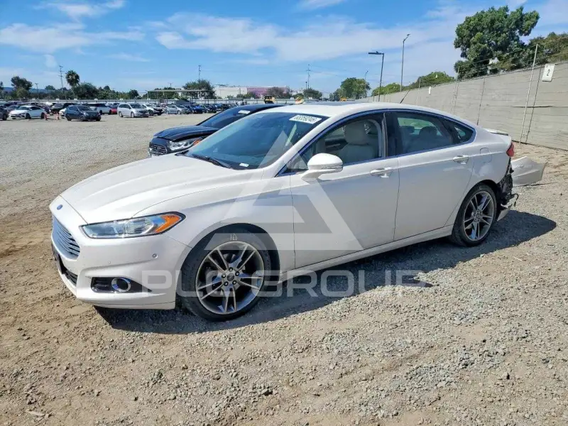 2016 Ford FUSION фото