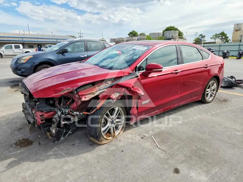 2016 Ford FUSION фото