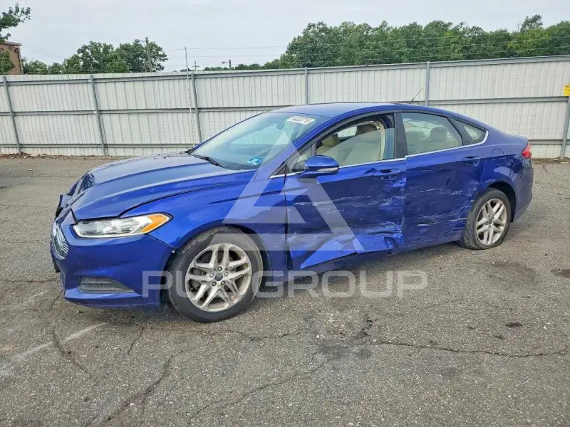 2016 Ford FUSION фото