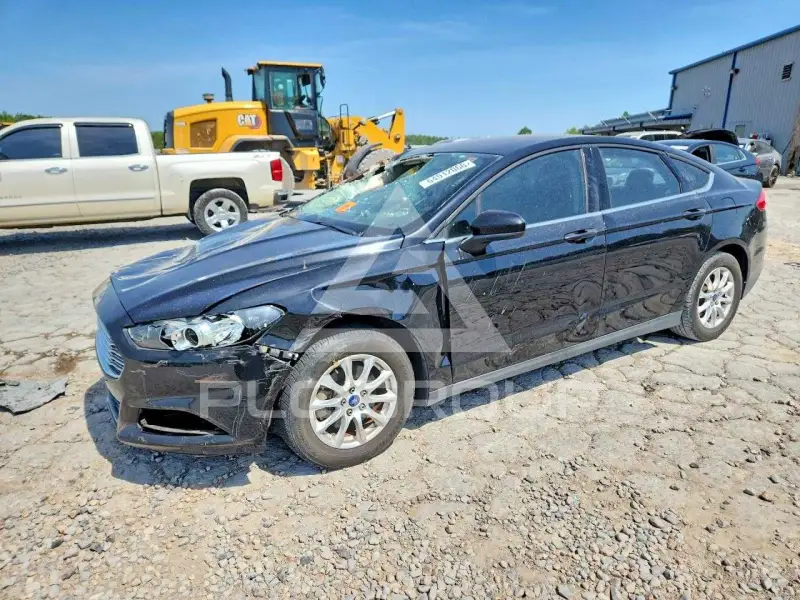 2016 Ford FUSION photo