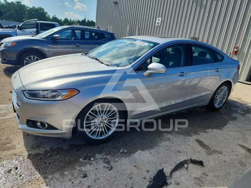 2016 Ford FUSION photo