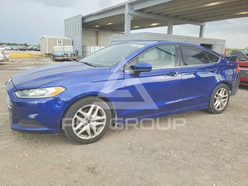 2016 Ford FUSION фото
