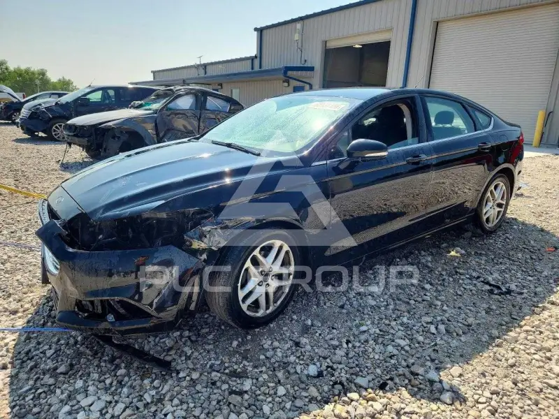 2016 Ford FUSION фото