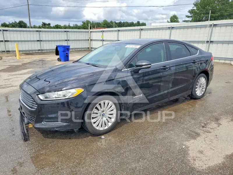 2016 Ford FUSION фото