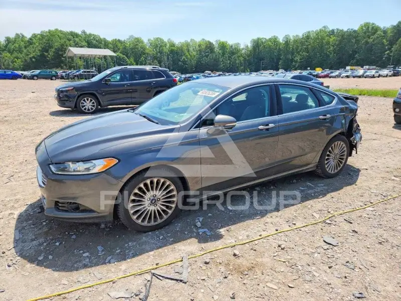 2016 Ford FUSION photo