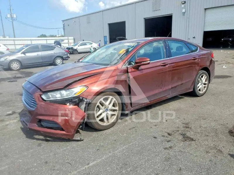 2016 Ford FUSION photo