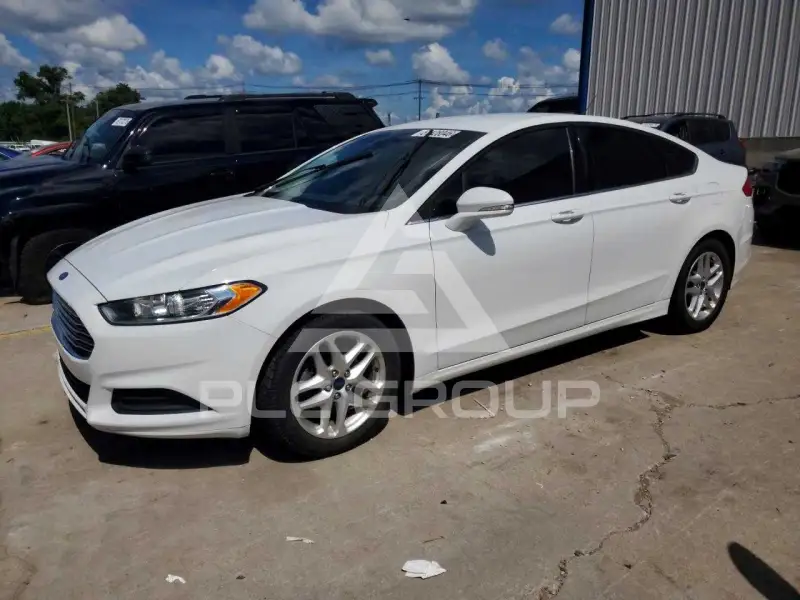 2016 Ford FUSION photo