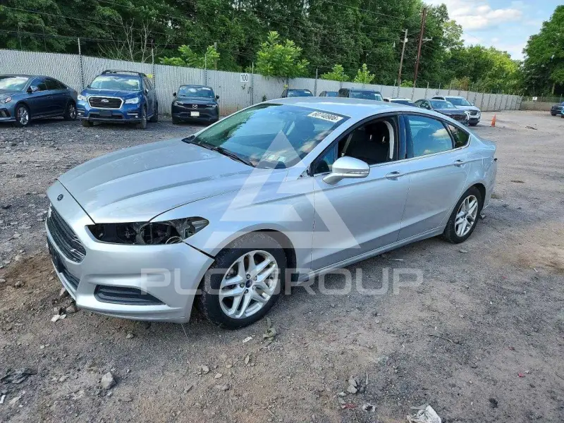2016 Ford FUSION photo
