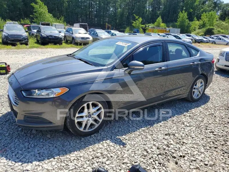 2016 Ford FUSION фото