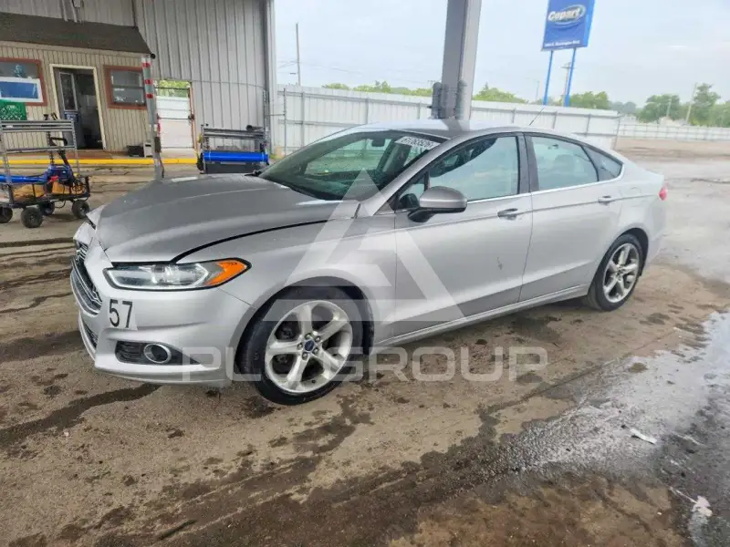 2016 Ford FUSION photo