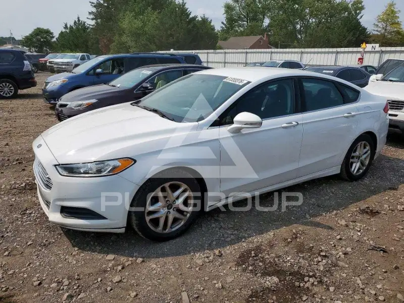 2016 Ford FUSION фото