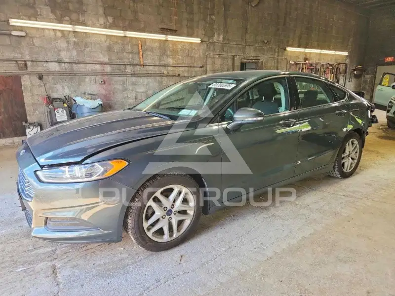 2016 Ford FUSION фото