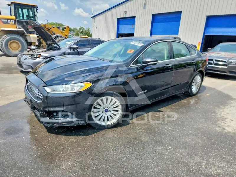 2016 Ford FUSION photo