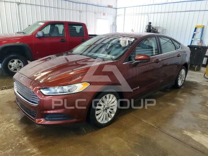 2016 Ford FUSION фото