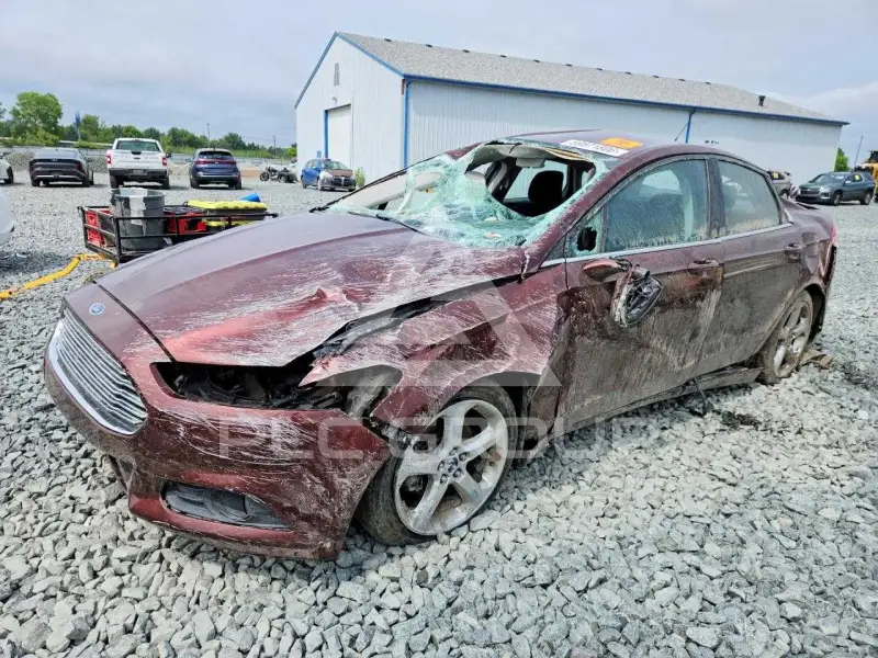 2016 Ford FUSION фото