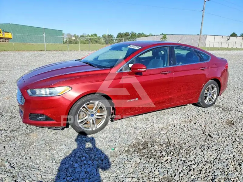 2016 Ford FUSION photo