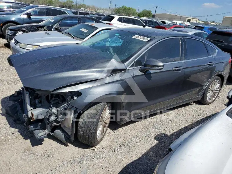 2016 Ford FUSION photo