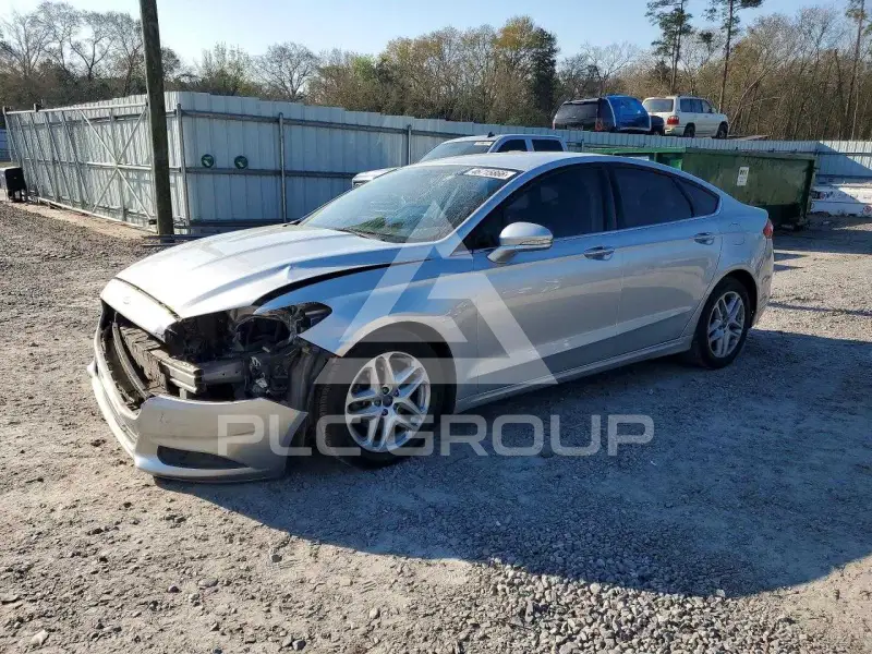 2016 Ford FUSION photo