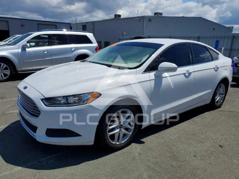 2016 Ford FUSION photo