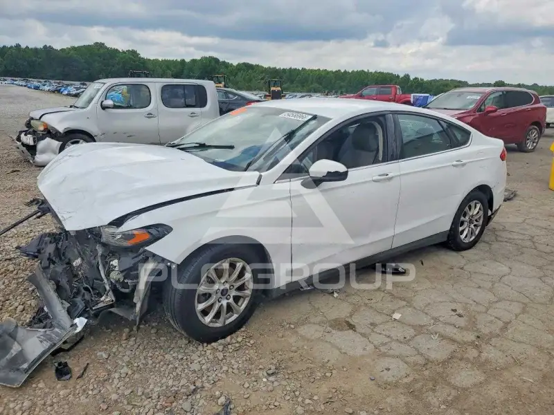 2016 Ford FUSION фото