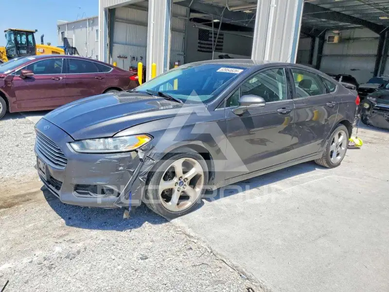 2016 Ford FUSION фото